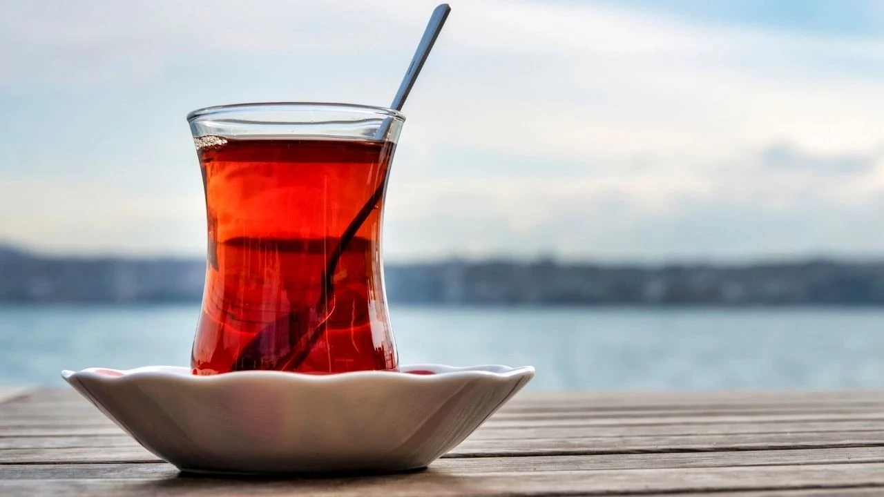 Türk çayı ülkemizde olduğu kadar dış ülkelerde de ilgi görmeye