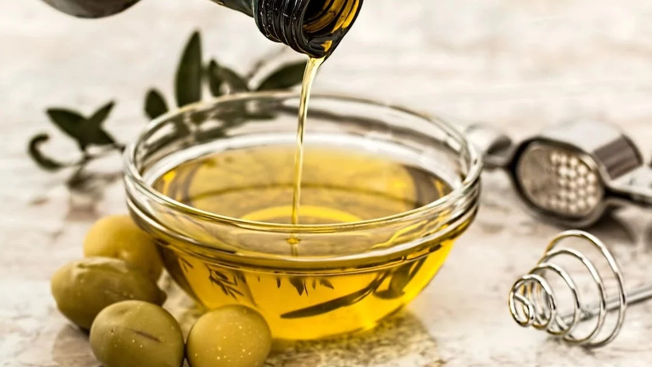 Ayvalık Ticaret Odası Yönetim Kurulu Başkanı Ali Uçar tarafından karekod